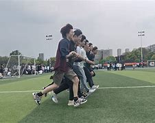 团队齐心协力，为了荣誉比赛中百分之百投入的简单介绍